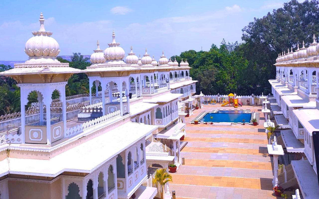 Hotel Gautam Lonavala Luaran gambar